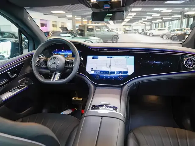 Mercedes-Benz EQE 350