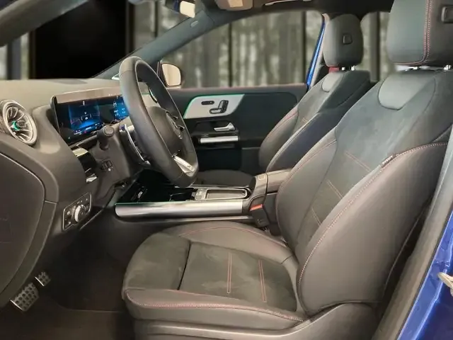 Mercedes-Benz A 35 AMG