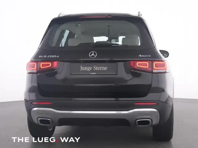 Mercedes-Benz GLB 200