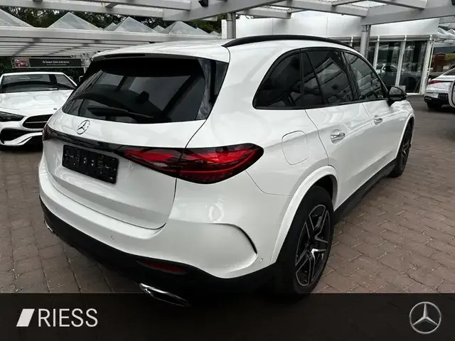 Mercedes-Benz GLC 220