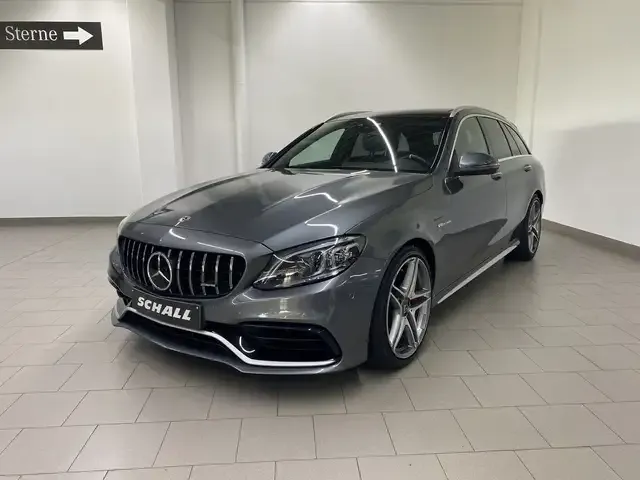 Mercedes-Benz C 63 AMG