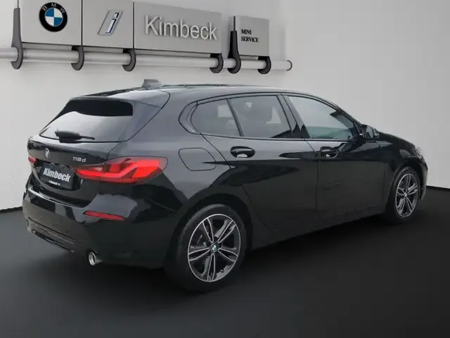 BMW 118