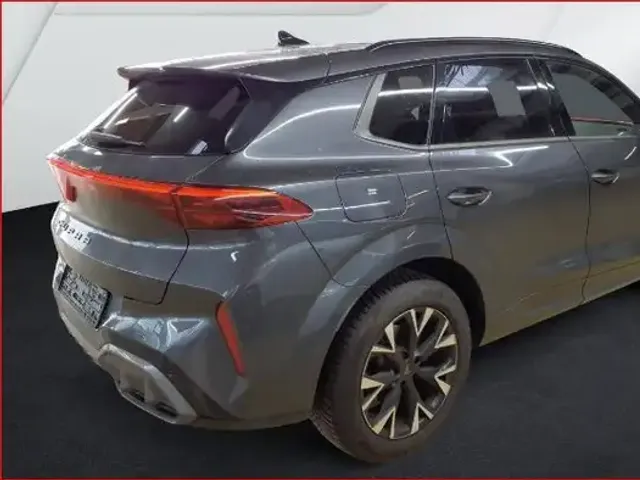 CUPRA Terramar
