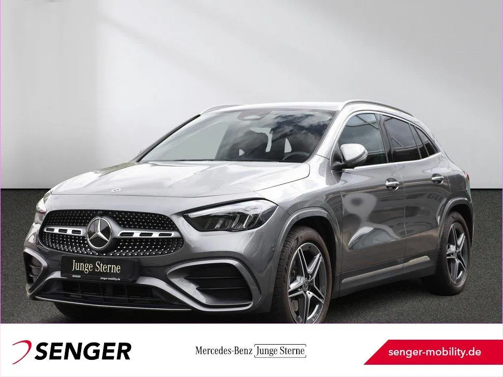 Mercedes-Benz GLA 200