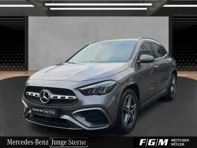 Mercedes-Benz GLA 180