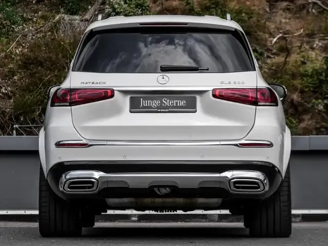 Mercedes-Benz GLS 600