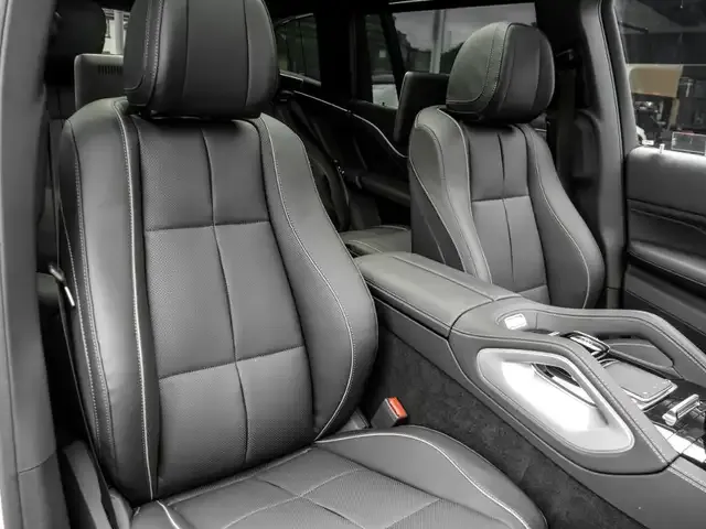 Mercedes-Benz GLS 600