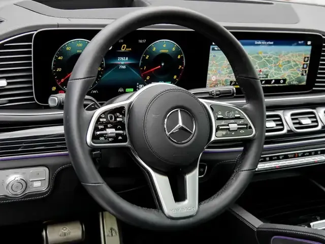 Mercedes-Benz GLS 600