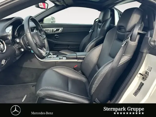 Mercedes-Benz SLC 300