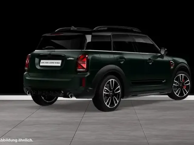 MINI John Cooper Works Countryman