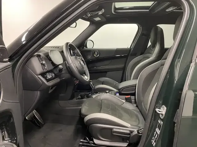 MINI John Cooper Works Countryman