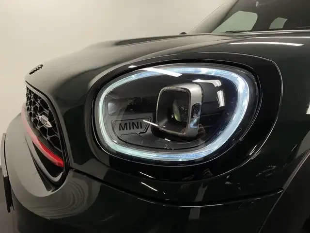 MINI John Cooper Works Countryman