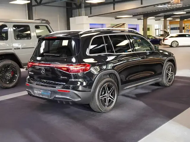 Mercedes-Benz EQB 350