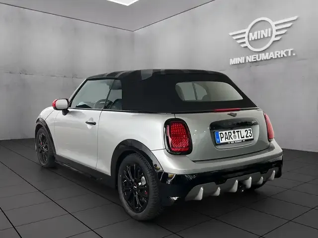 MINI John Cooper Works Cabrio