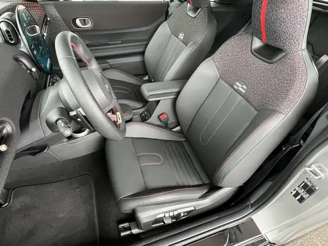 MINI John Cooper Works Cabrio