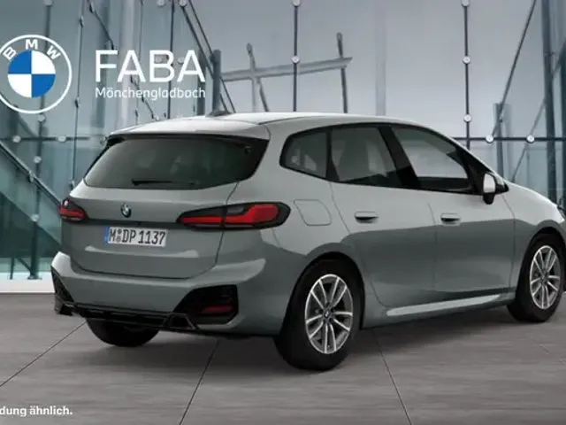 BMW 216