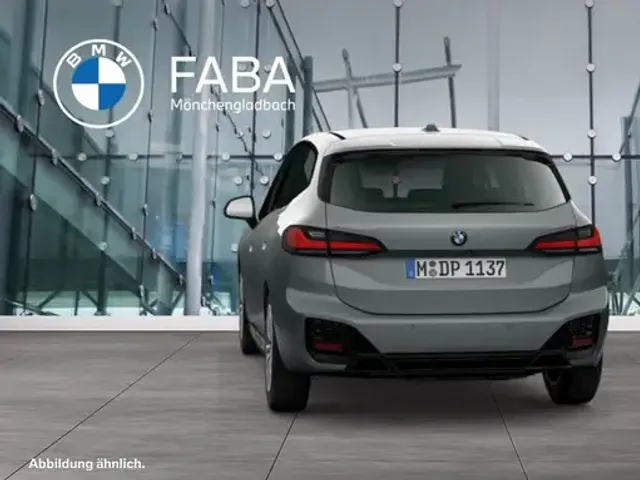 BMW 216