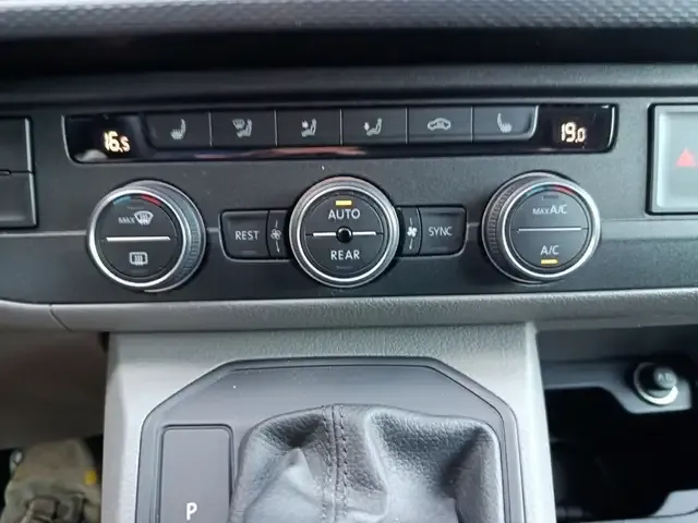 Volkswagen T6.1 Caravelle
