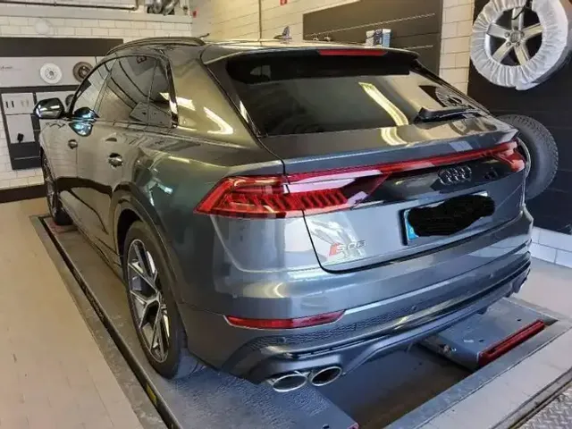 Audi SQ8