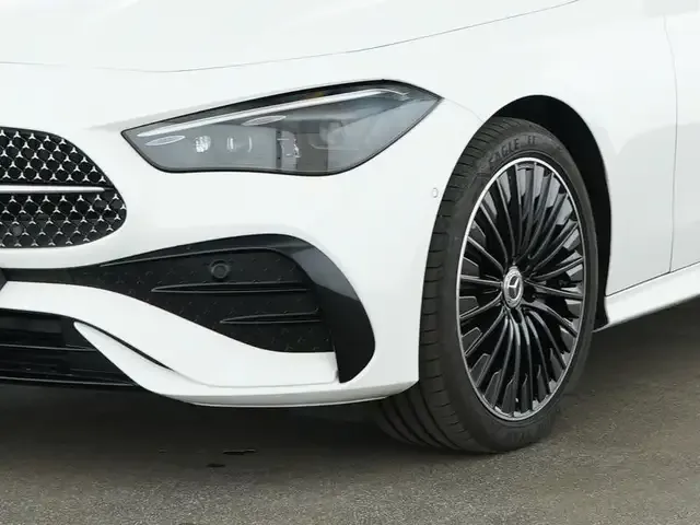 Mercedes-Benz CLE 200