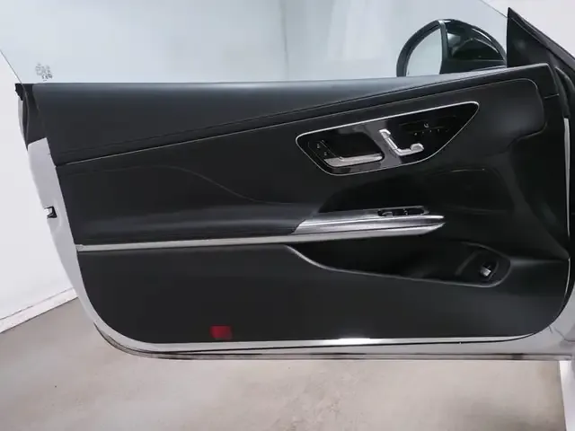 Mercedes-Benz CLE 220
