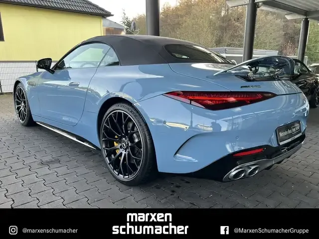 Mercedes-Benz SL 43 AMG