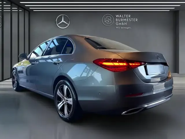 Mercedes-Benz C 180