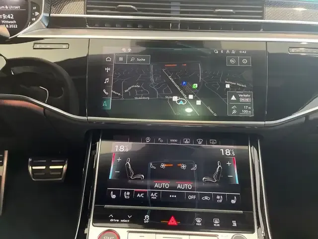 Audi S8