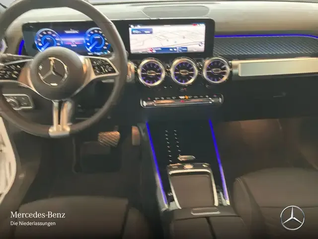 Mercedes-Benz EQB 300