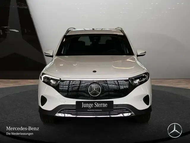 Mercedes-Benz EQB 300