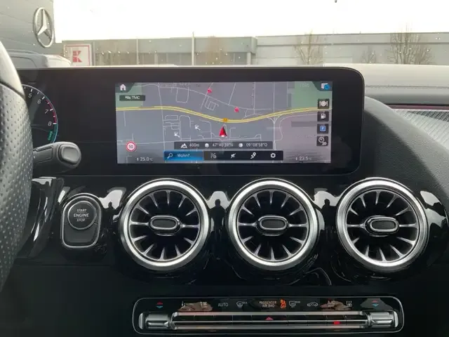 Mercedes-Benz GLA 250