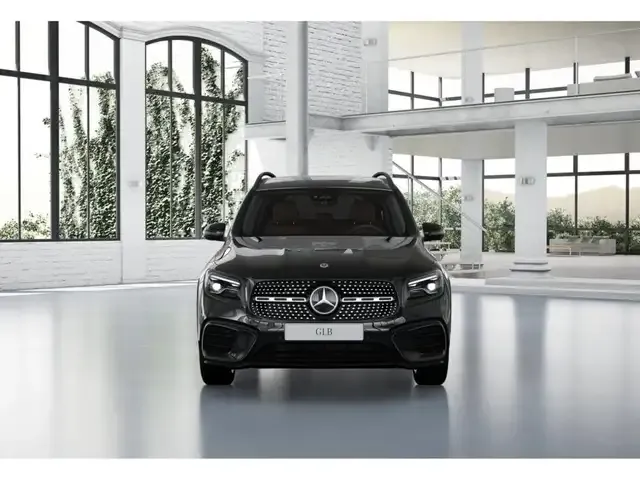 Mercedes-Benz GLB 220