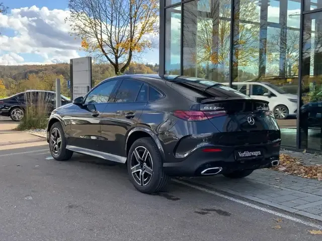 Mercedes-Benz GLC 220