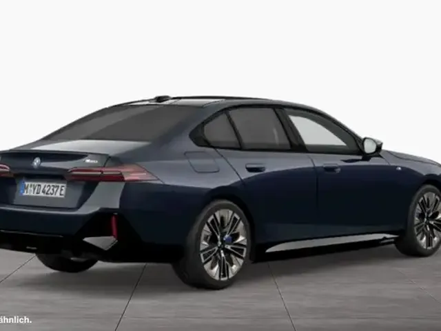BMW i5