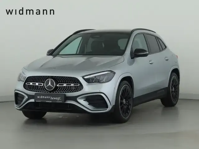 Mercedes-Benz GLA 180