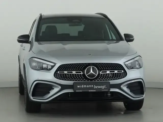 Mercedes-Benz GLA 180
