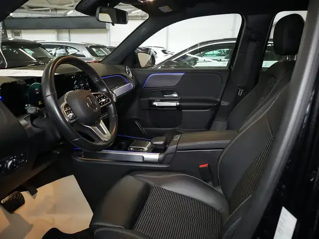 Mercedes-Benz EQB 300