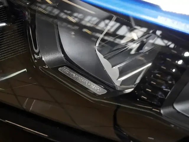 Mercedes-Benz EQB 300