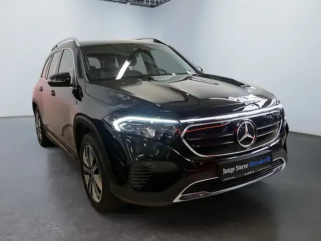 Mercedes-Benz EQB 300