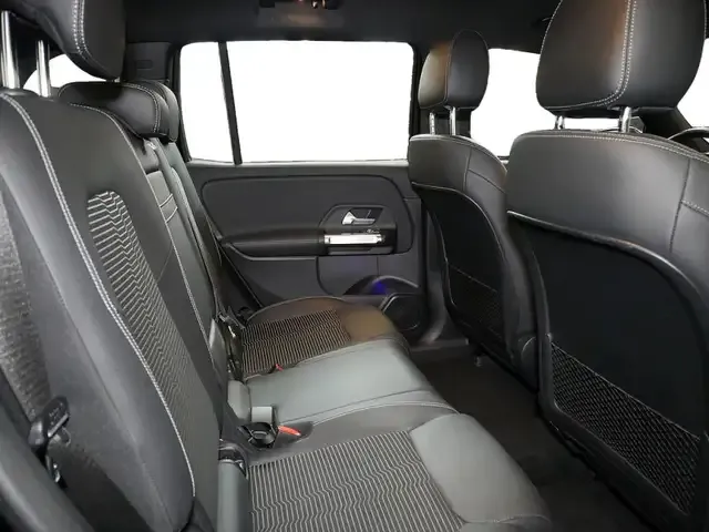 Mercedes-Benz EQB 300