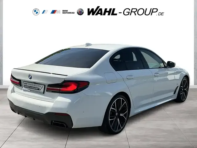 BMW 550
