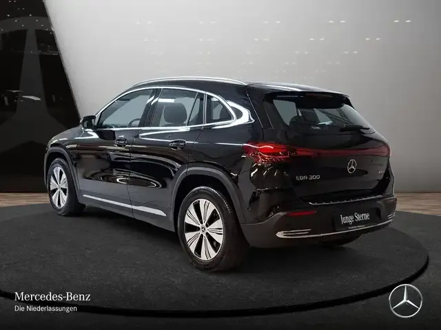 Mercedes-Benz EQA 300
