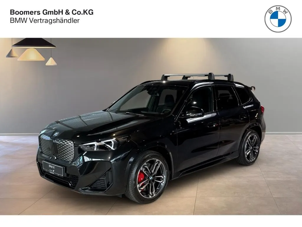 BMW iX1