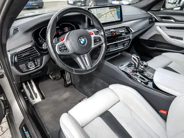 BMW M5
