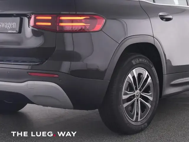 Mercedes-Benz GLB 180