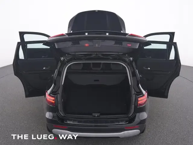 Mercedes-Benz GLB 180