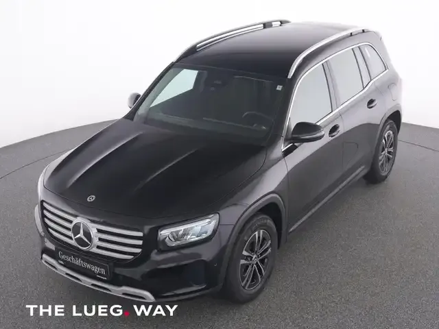 Mercedes-Benz GLB 180