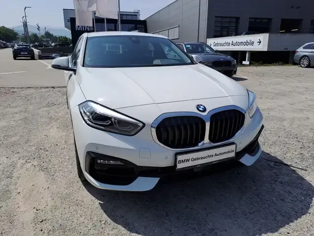 BMW 118