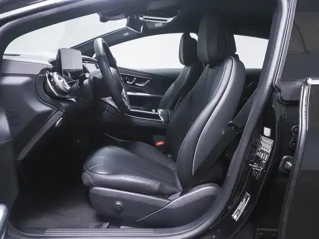 Mercedes-Benz EQE 300