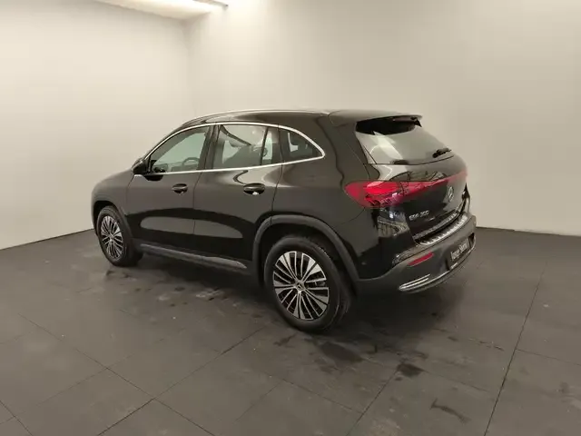 Mercedes-Benz EQA 300
